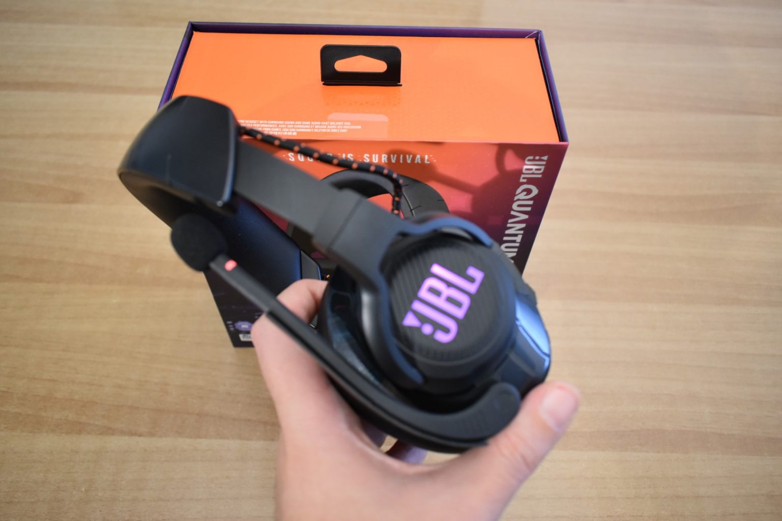 Jbl quantum двигатель